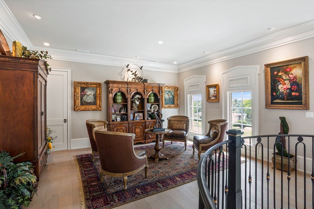 547 St. Francis Rd