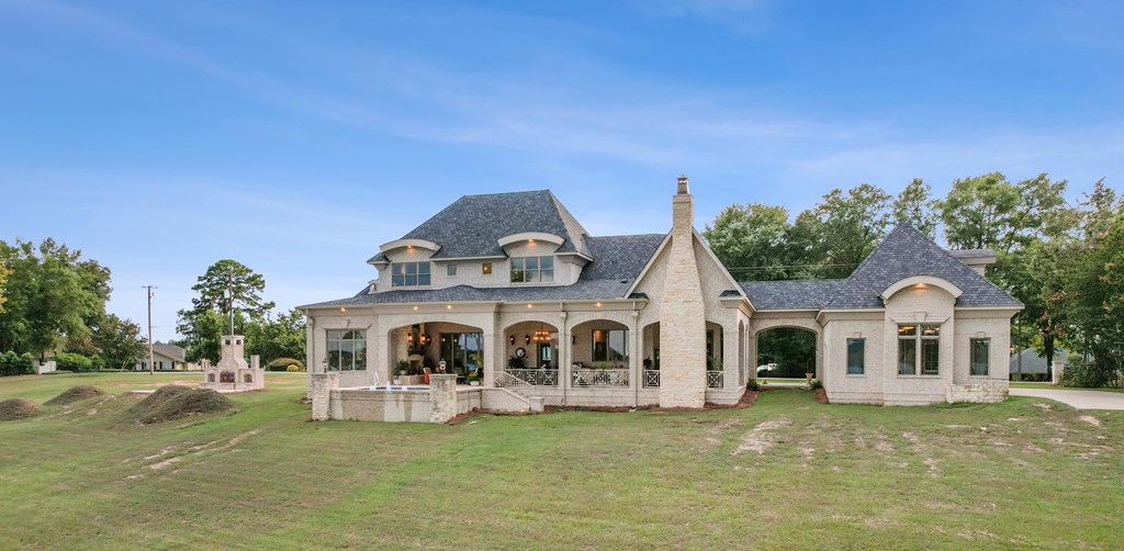 547 St. Francis Rd