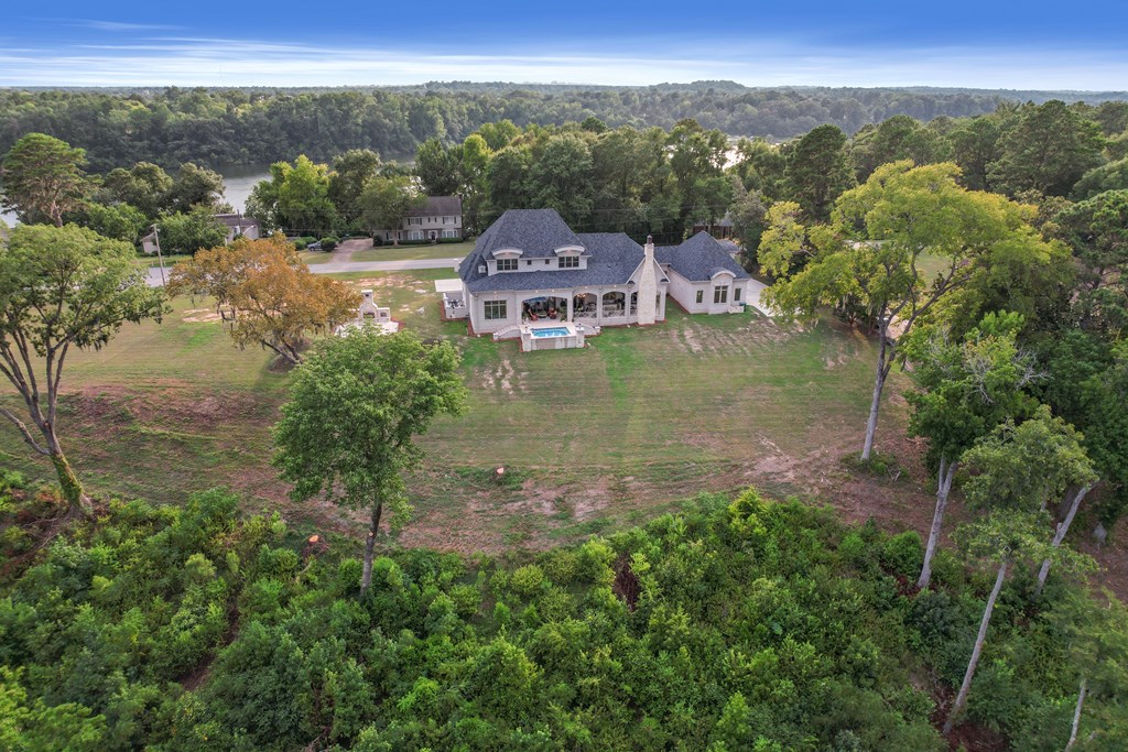 547 St. Francis Rd