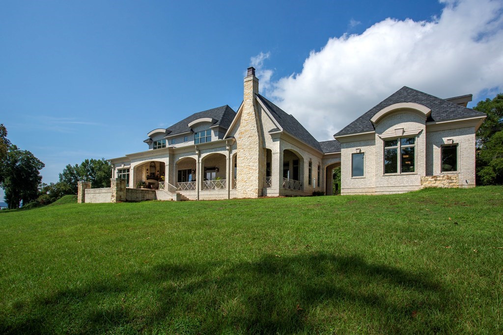 547 St. Francis Rd