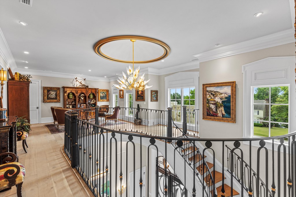 547 St. Francis Rd