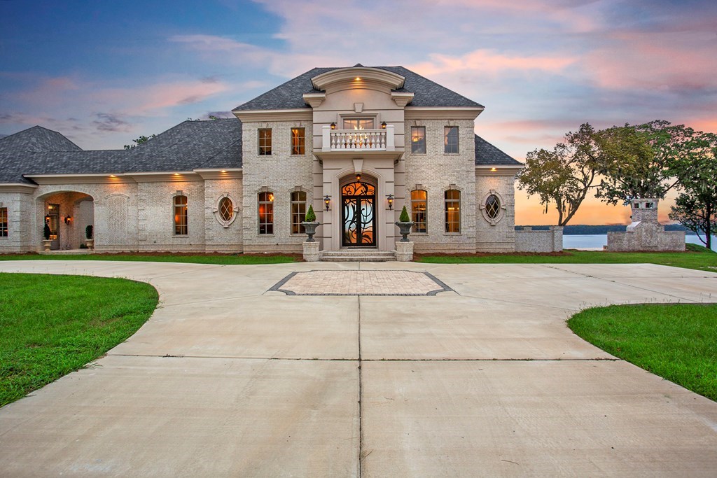 547 St. Francis Rd