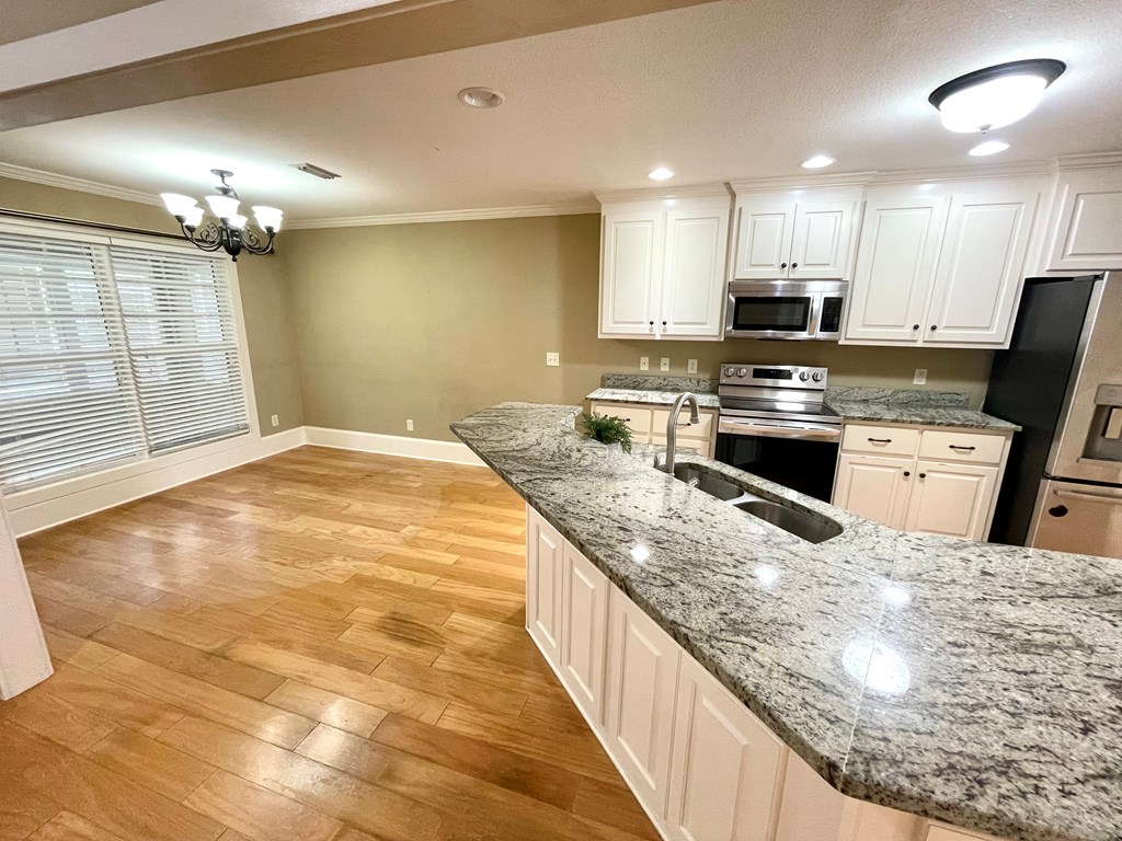 235 Princeton Dr
