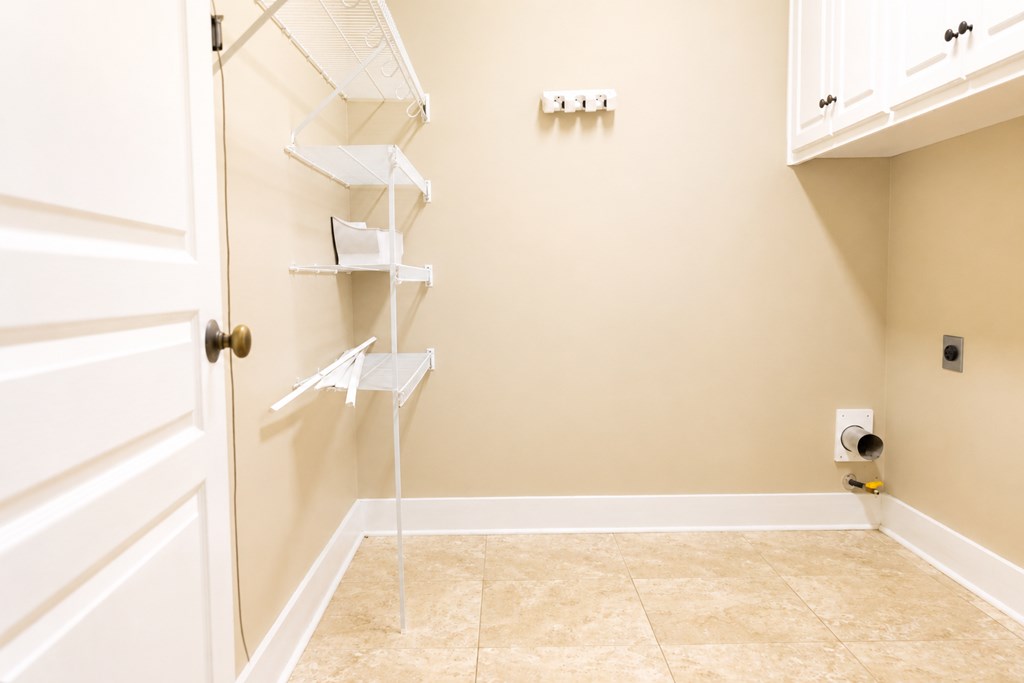 1108 Orchard Cir.