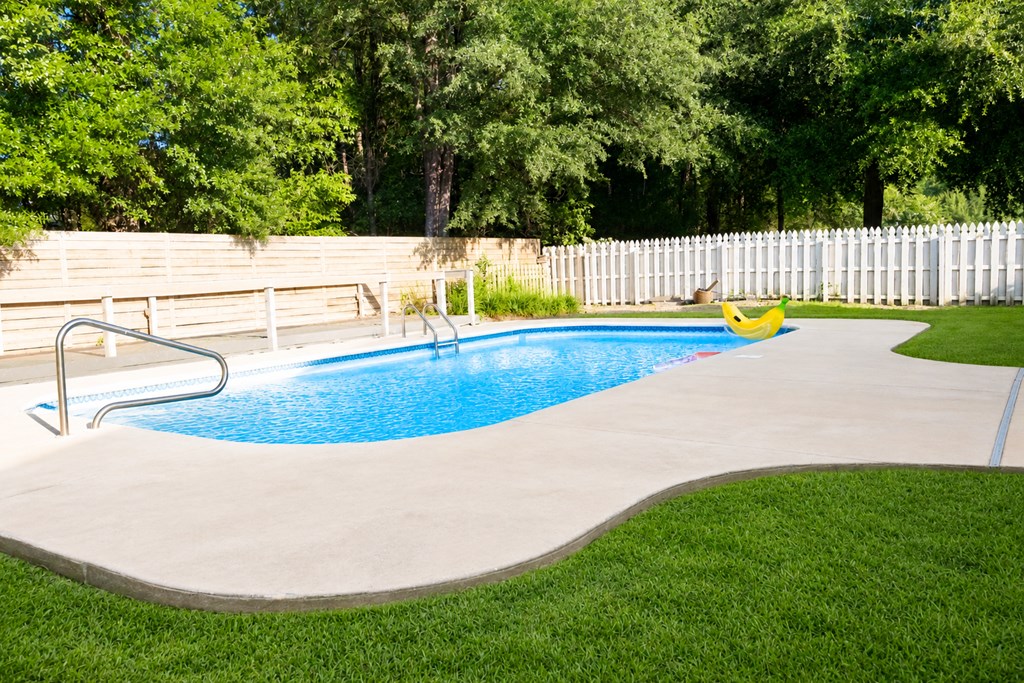 1108 Orchard Cir.