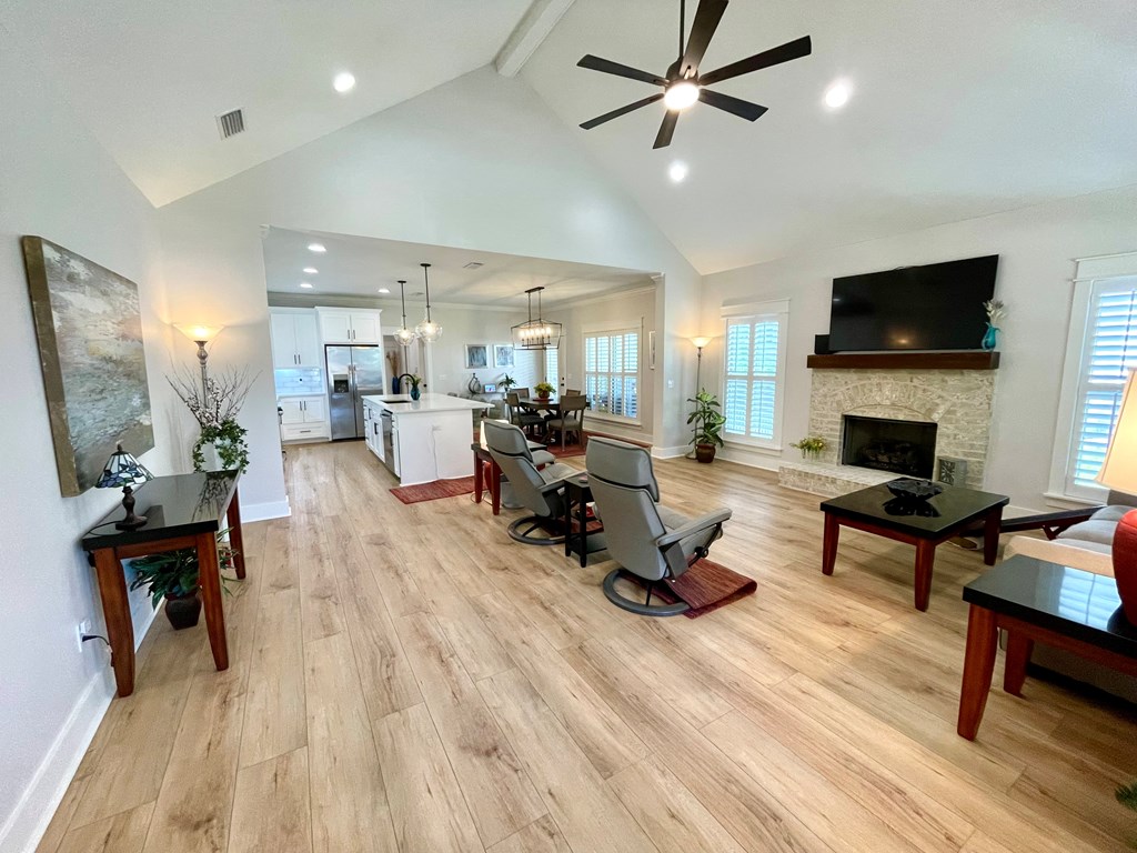 124 Royale Orleans