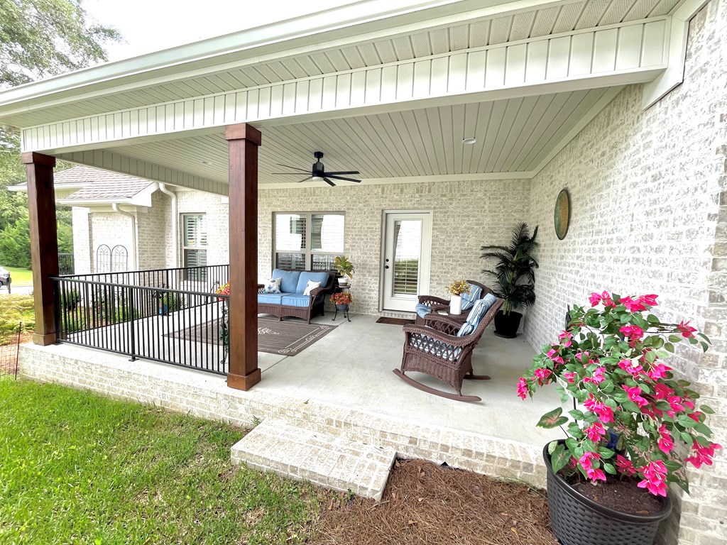 124 Royale Orleans