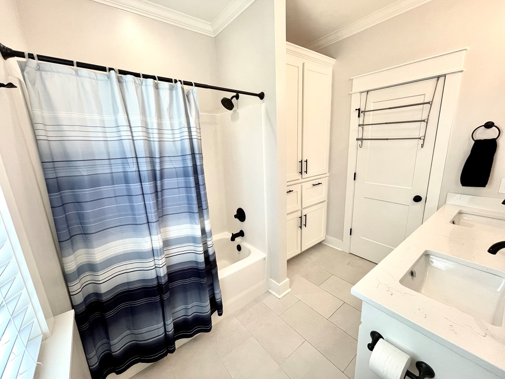 124 Royale Orleans