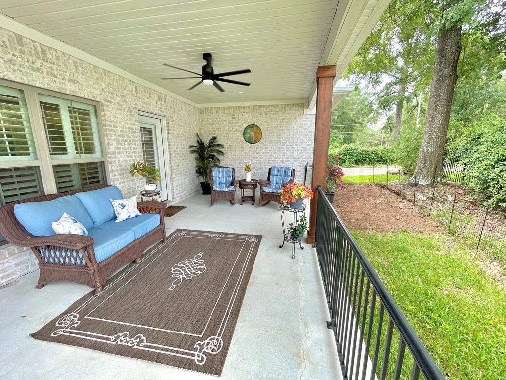 124 Royale Orleans