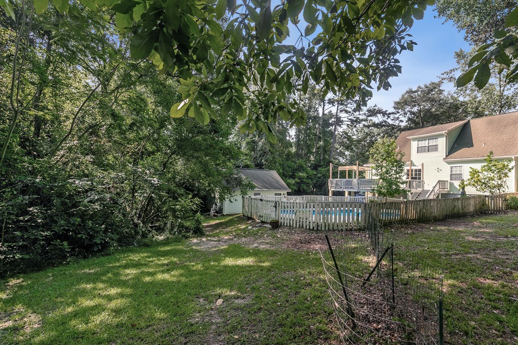 910 Derbyshire Dr.