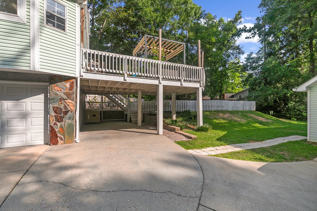 910 Derbyshire Dr.