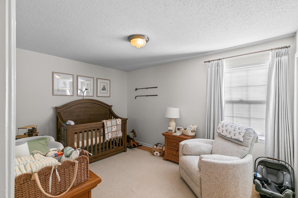 910 Derbyshire Dr.