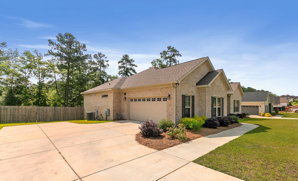 606 Billings Trail