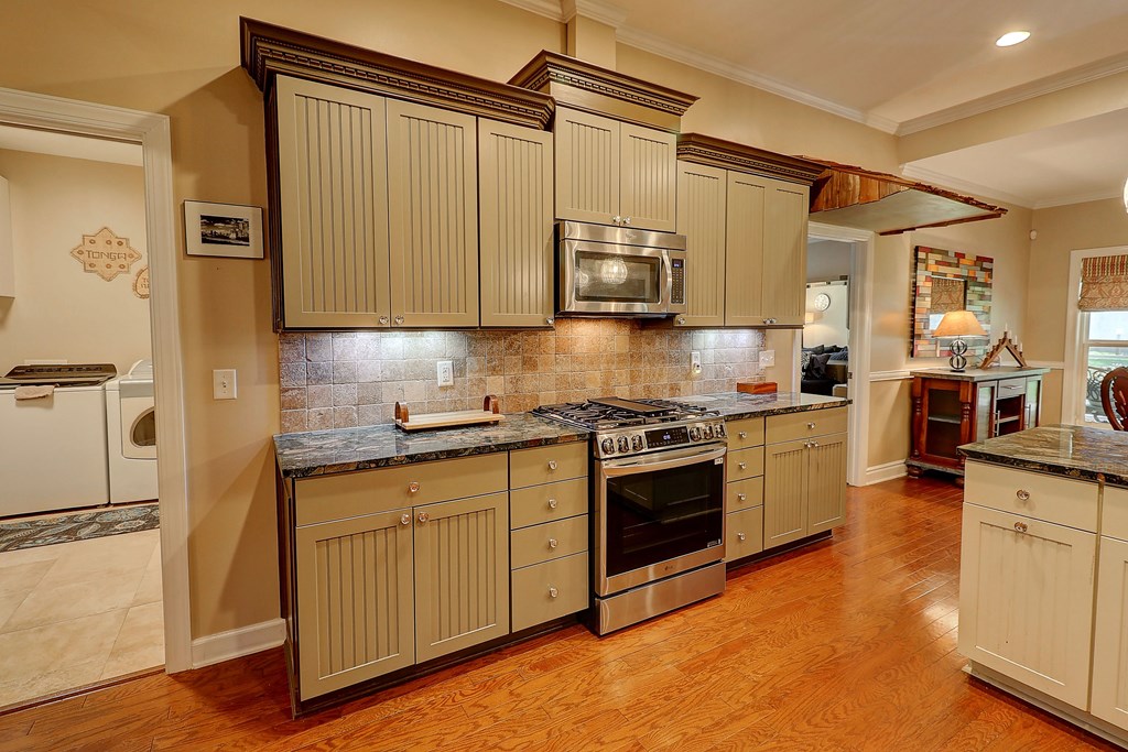 643 Westbrook Rd