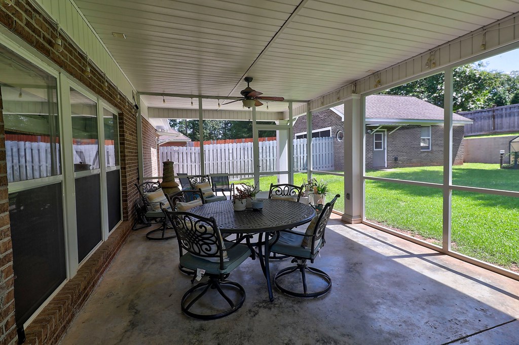 643 Westbrook Rd