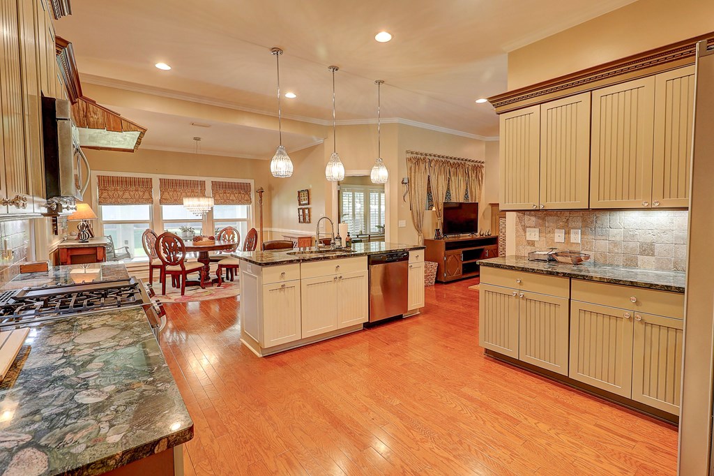 643 Westbrook Rd