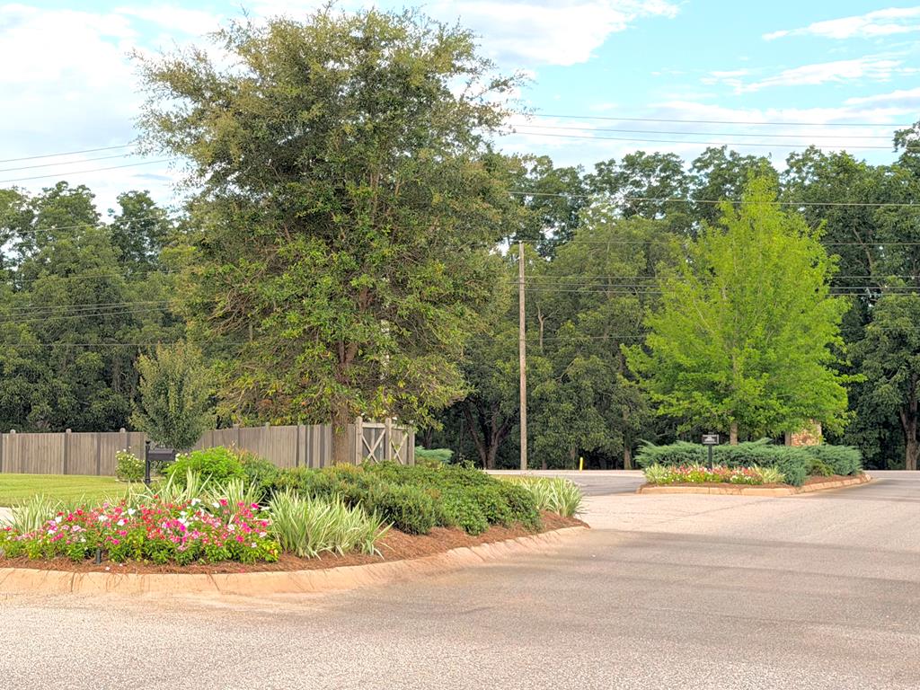 202 Billings Trail