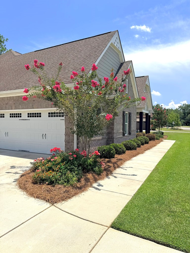 202 Billings Trail