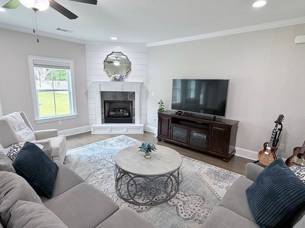 202 Billings Trail