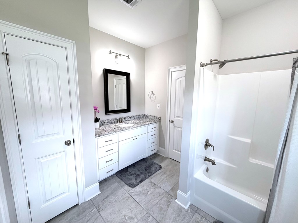 202 Billings Trail