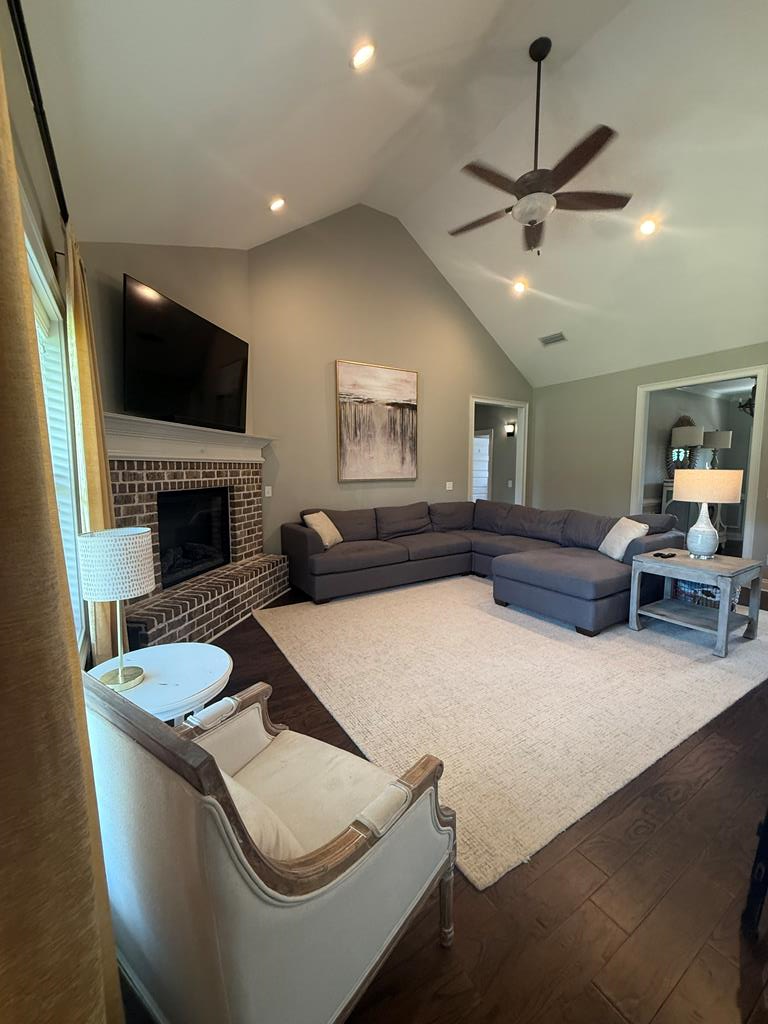 497 Patterson Rd