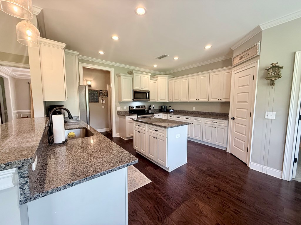 497 Patterson Rd