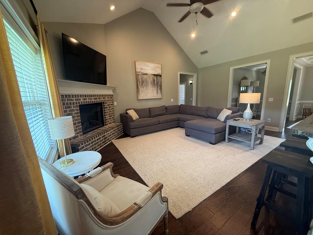 497 Patterson Rd