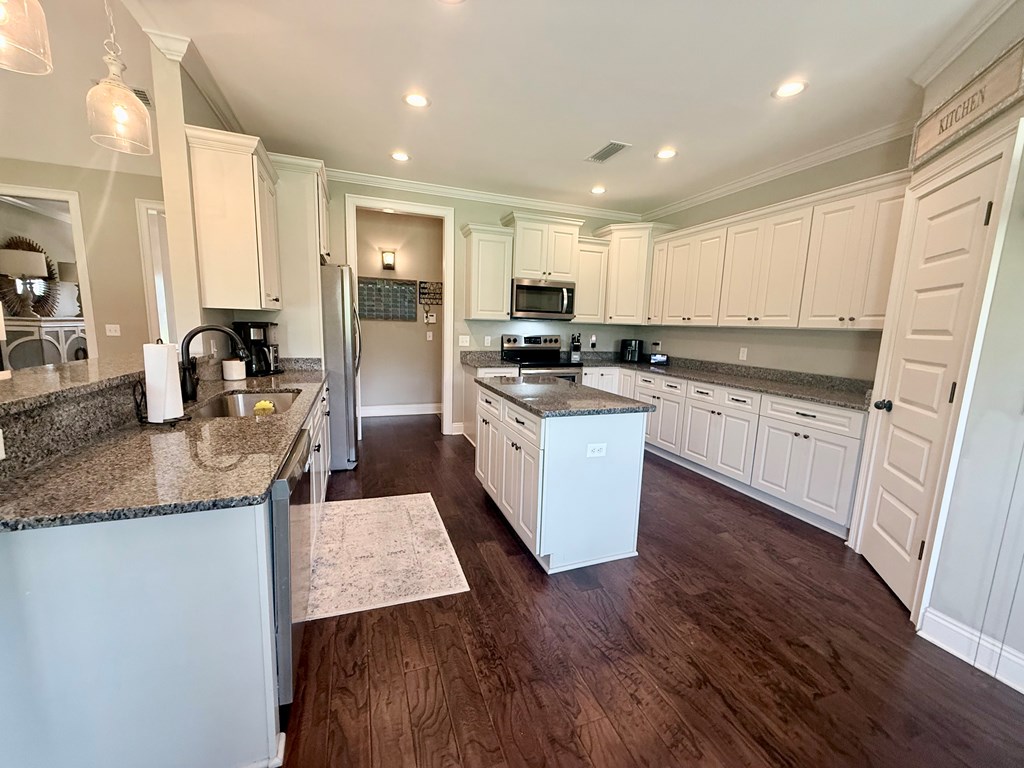 497 Patterson Rd