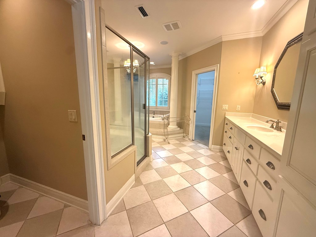 12 Harrington Ln