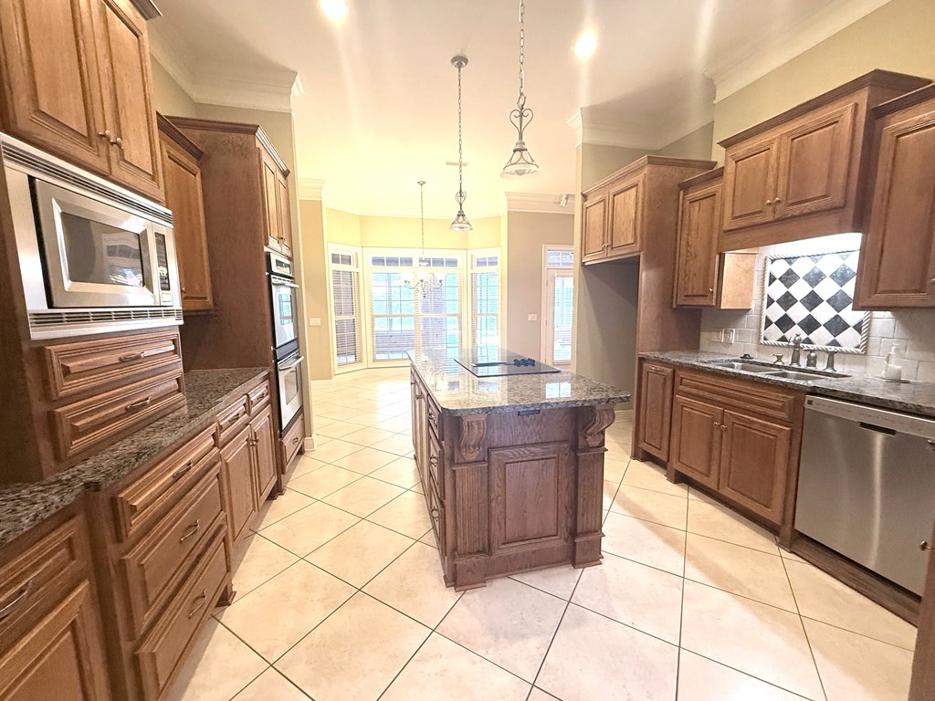 12 Harrington Ln