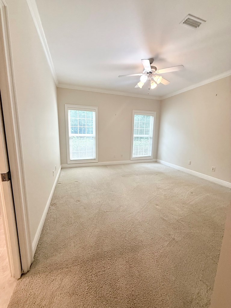 12 Harrington Ln