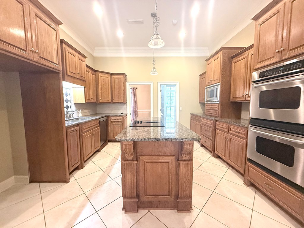 12 Harrington Ln