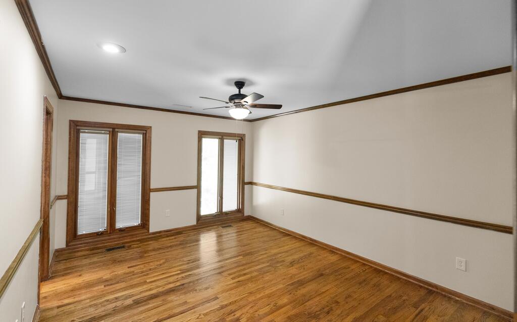 714 N Shady Lane
