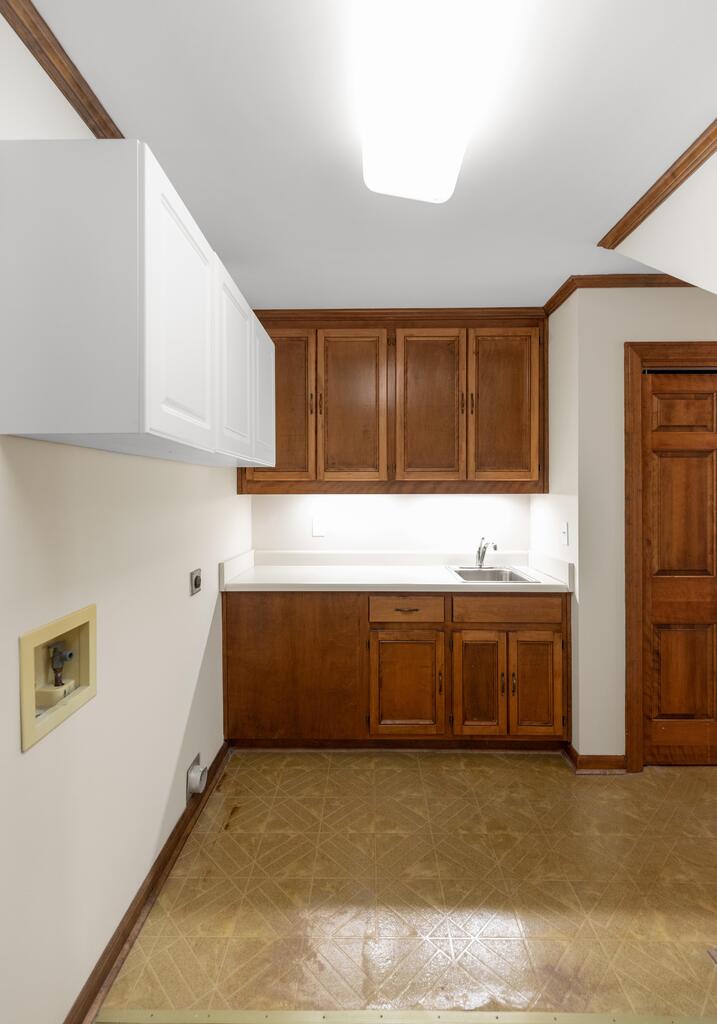 714 N Shady Lane