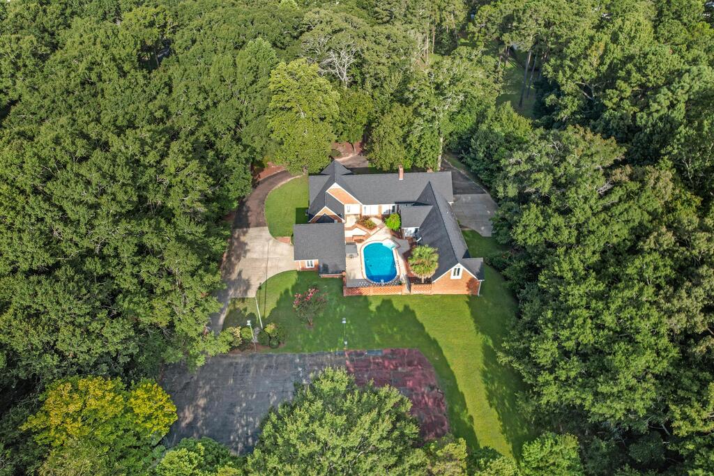 714 N Shady Lane