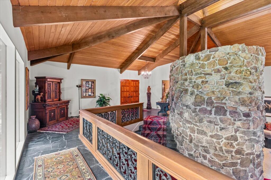 7 Chateau