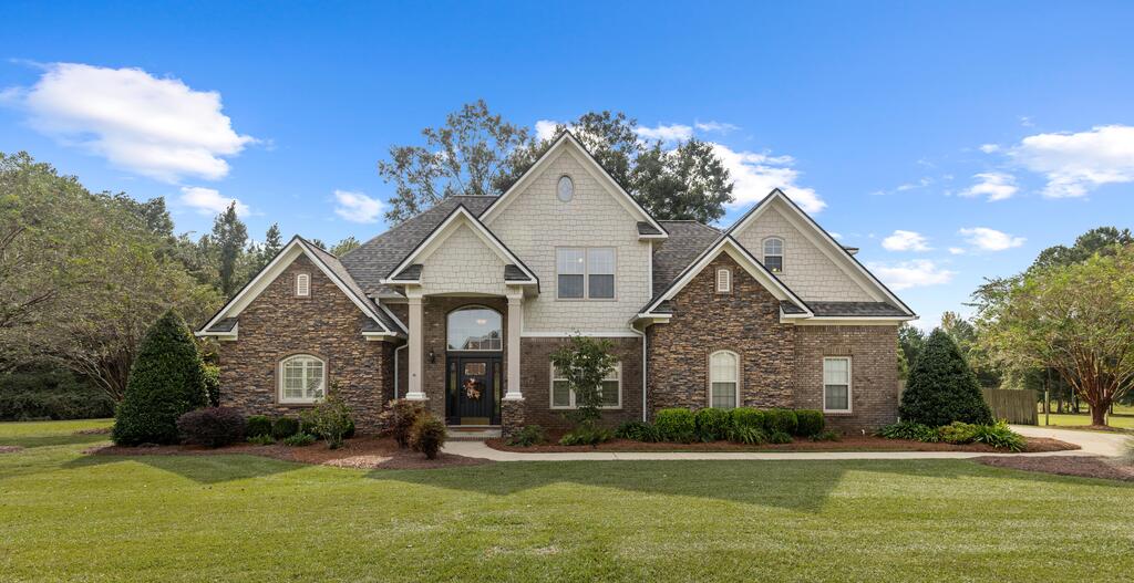 208 Glen Oaks Dr Dothan AL