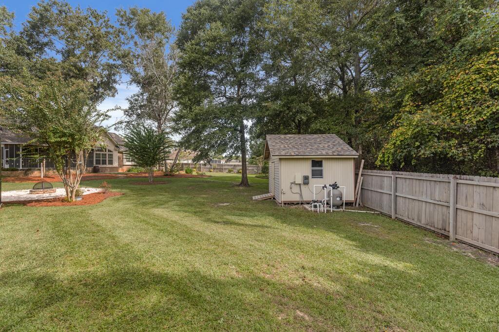 208 Glen Oaks Dr.