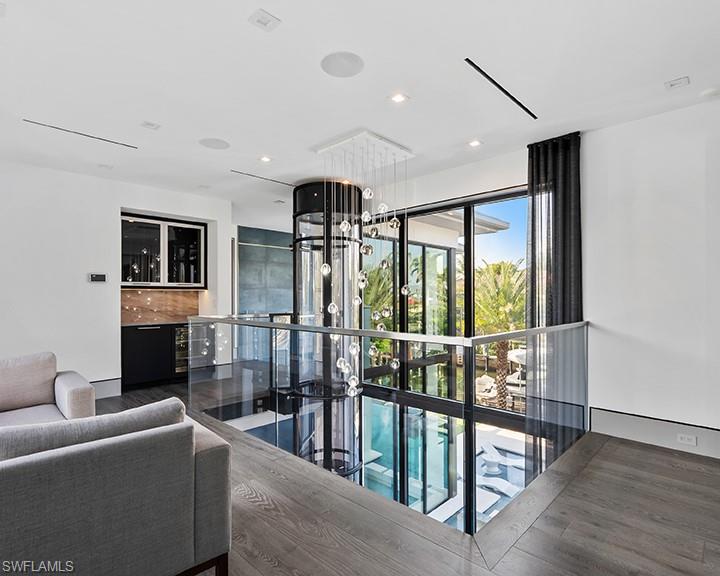 2201 Shad CT