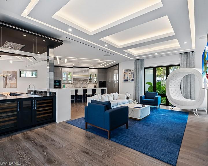 2201 Shad CT