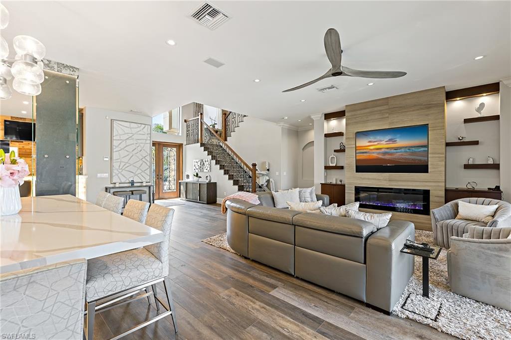 1435 Osprey AVE