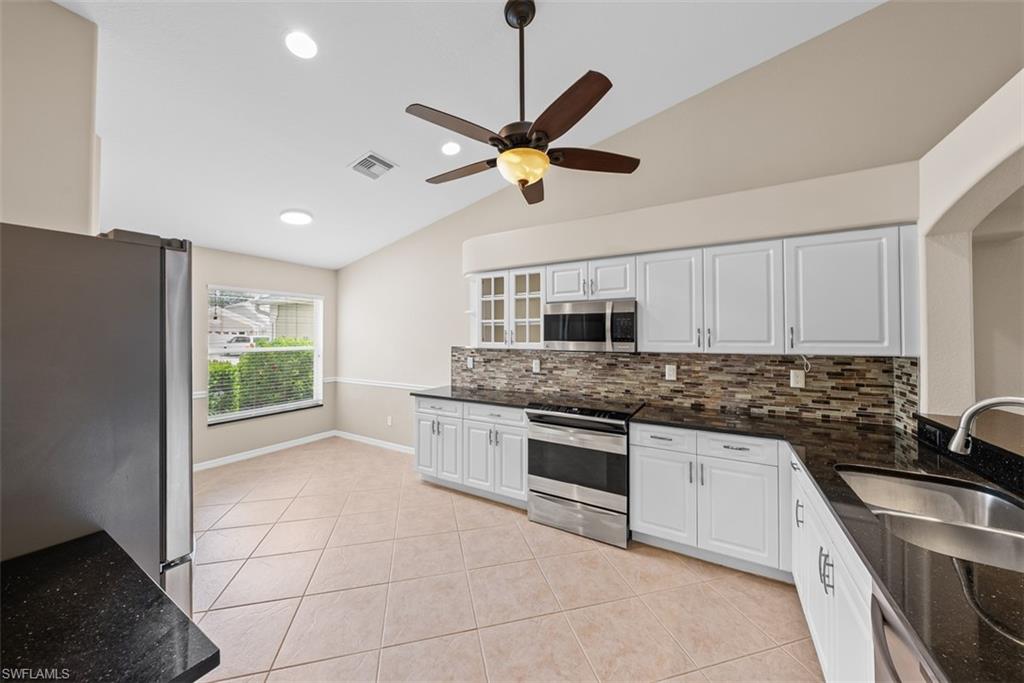 8471 Ibis Cove CIR M677