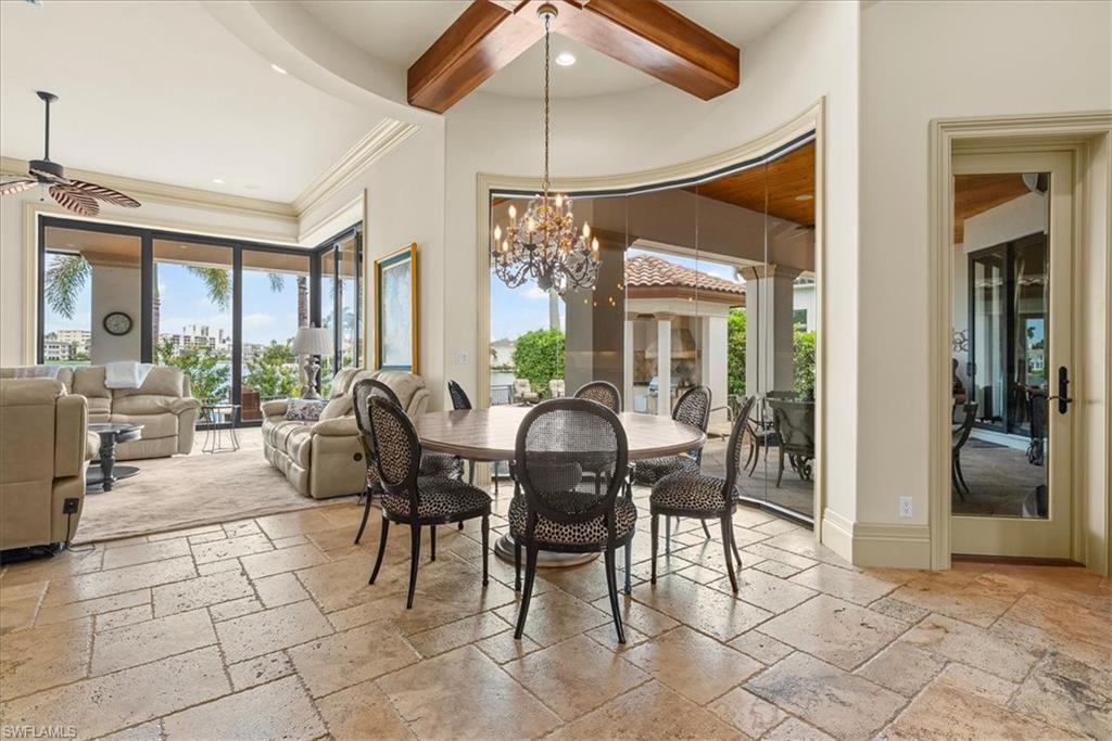 3111 Leeward LN
