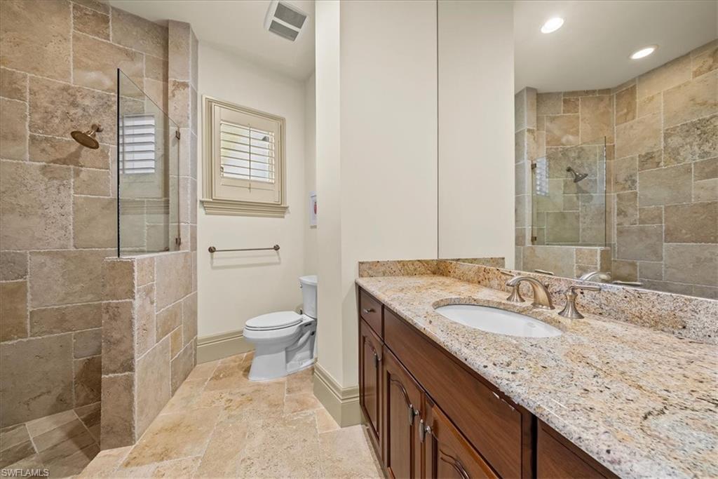 3111 Leeward LN