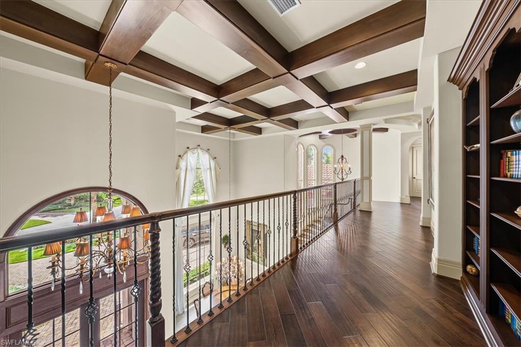 3111 Leeward LN