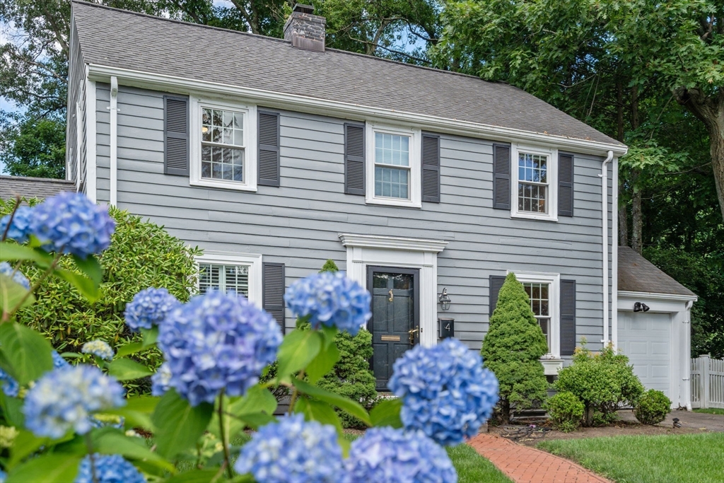 4 Earle Road