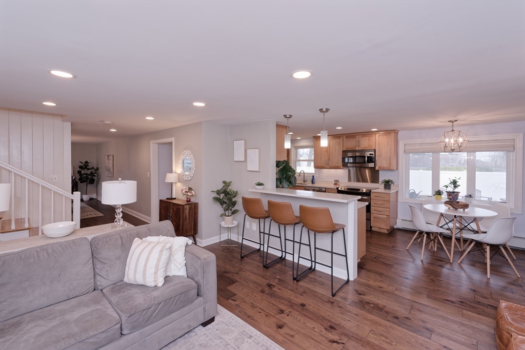 6 Wedgewood Rd