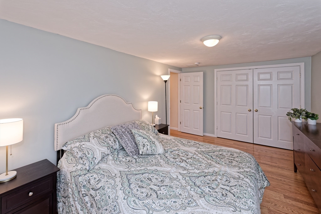 6 Wedgewood Rd