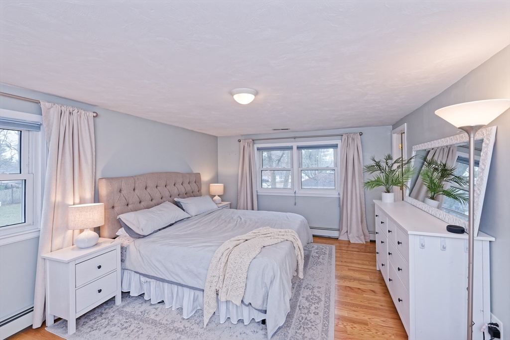 6 Wedgewood Rd