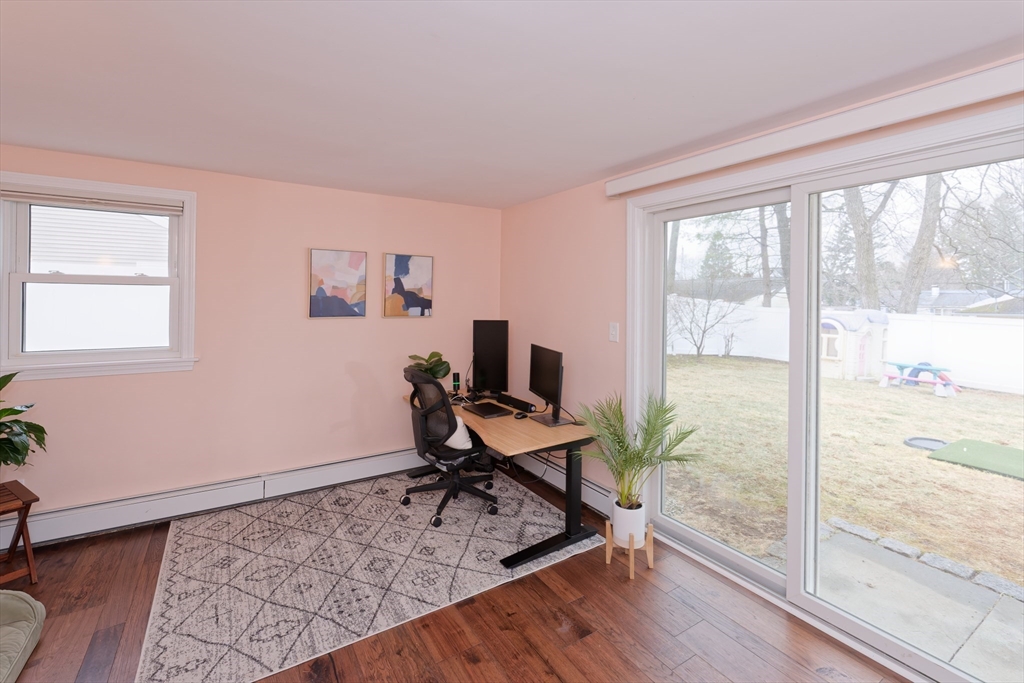 6 Wedgewood Rd